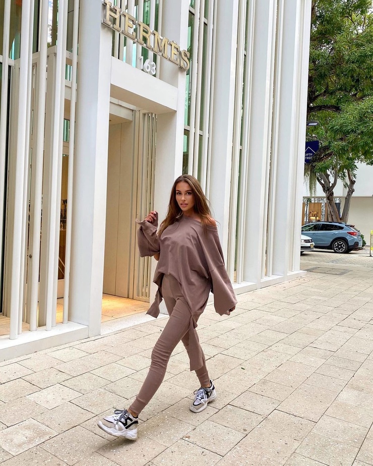 Kasia Motloch‏ image