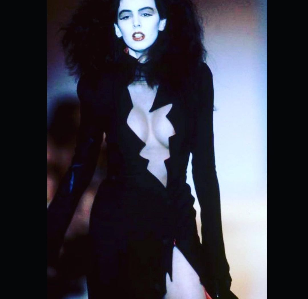 L'Wren Scott