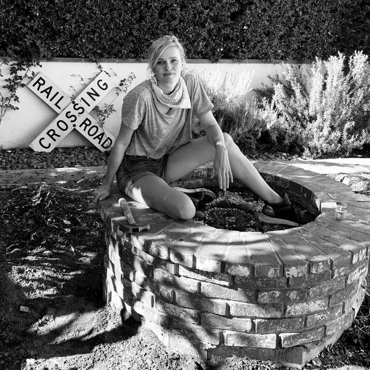 image-of-nicholle-tom