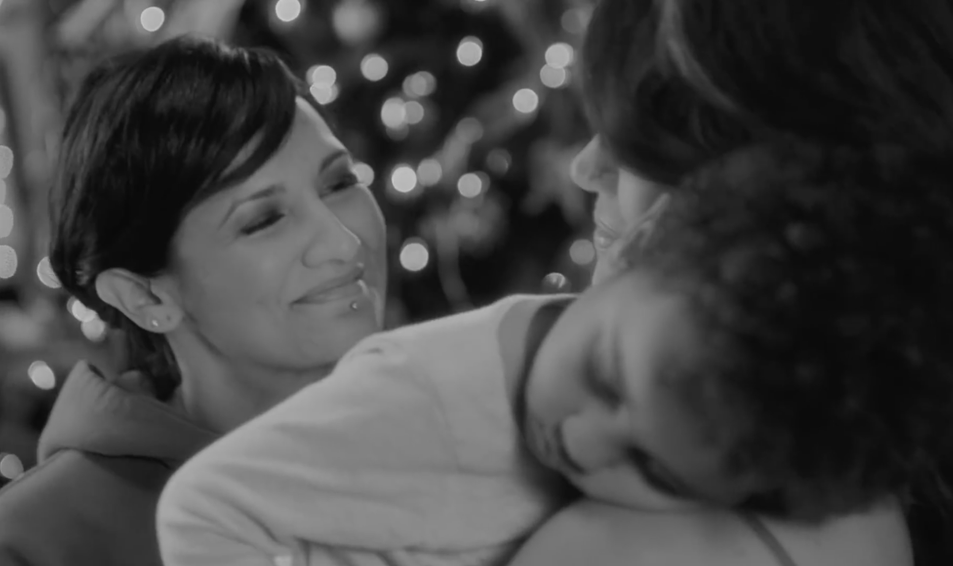 I Saw Mommy Kissing Santa Claus I Saw Mommy Kissing Santa Claus