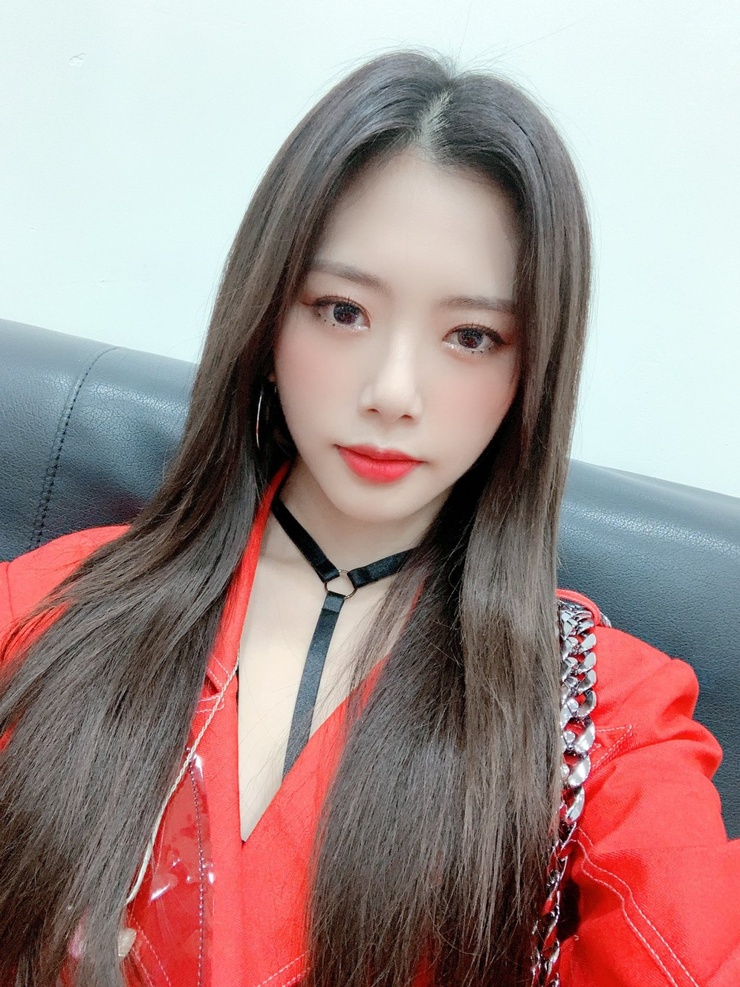 Ji-U picture