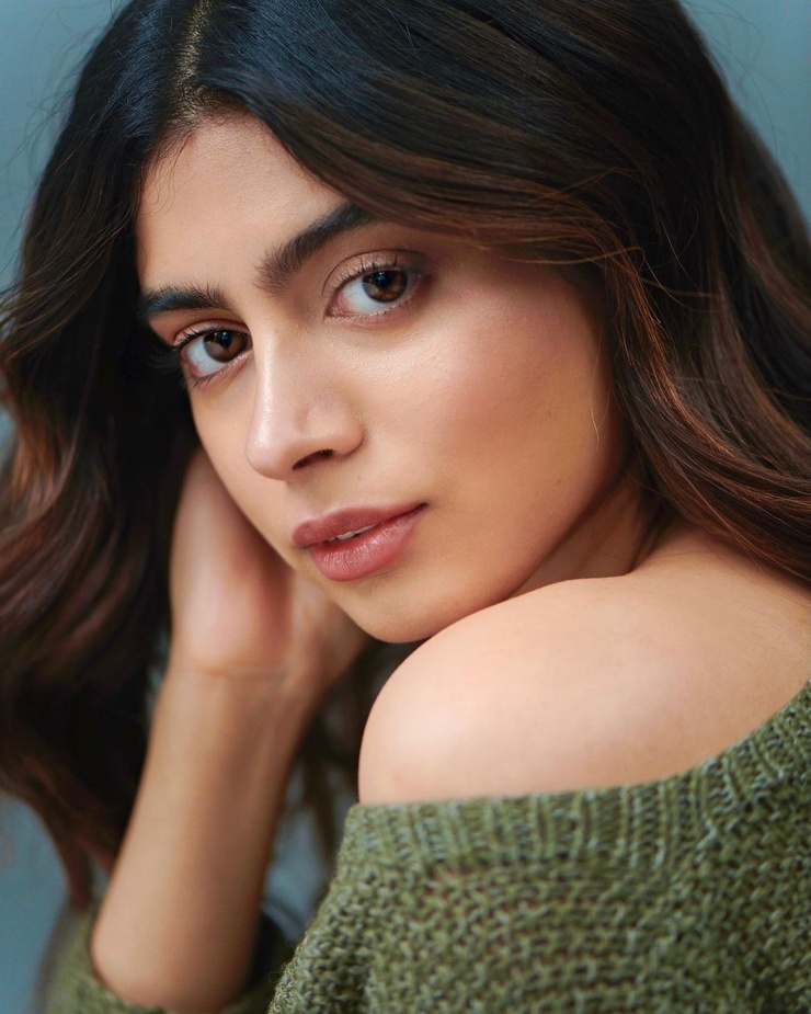 Khushi Kapoor image
