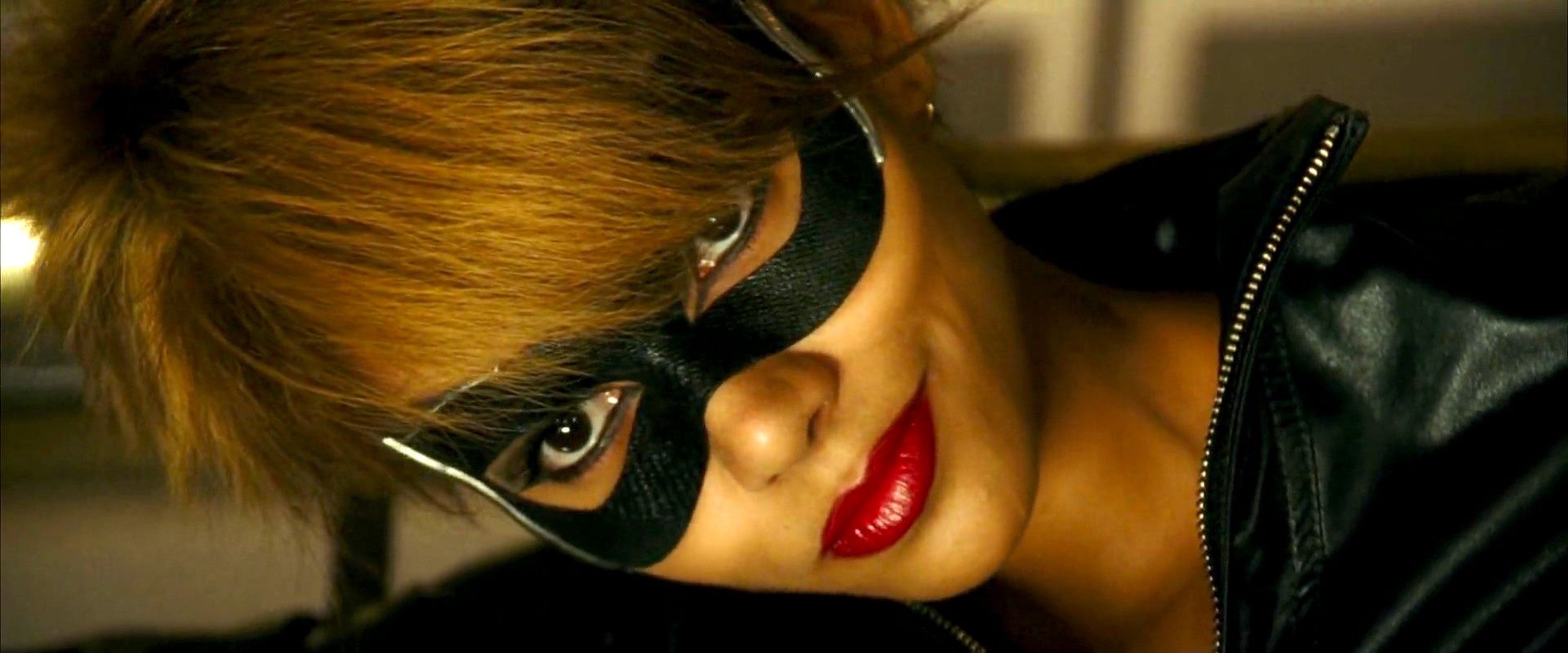 Image of Catwoman (Halle Berry)