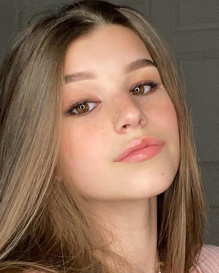 Image of Brooke Monk