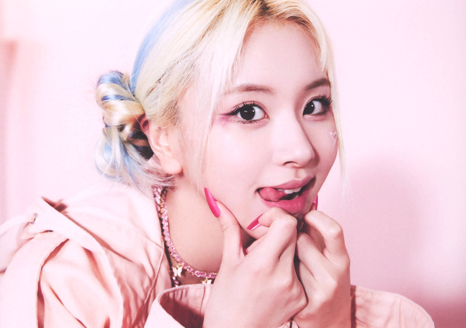 Son Chae Young Son Chae Young