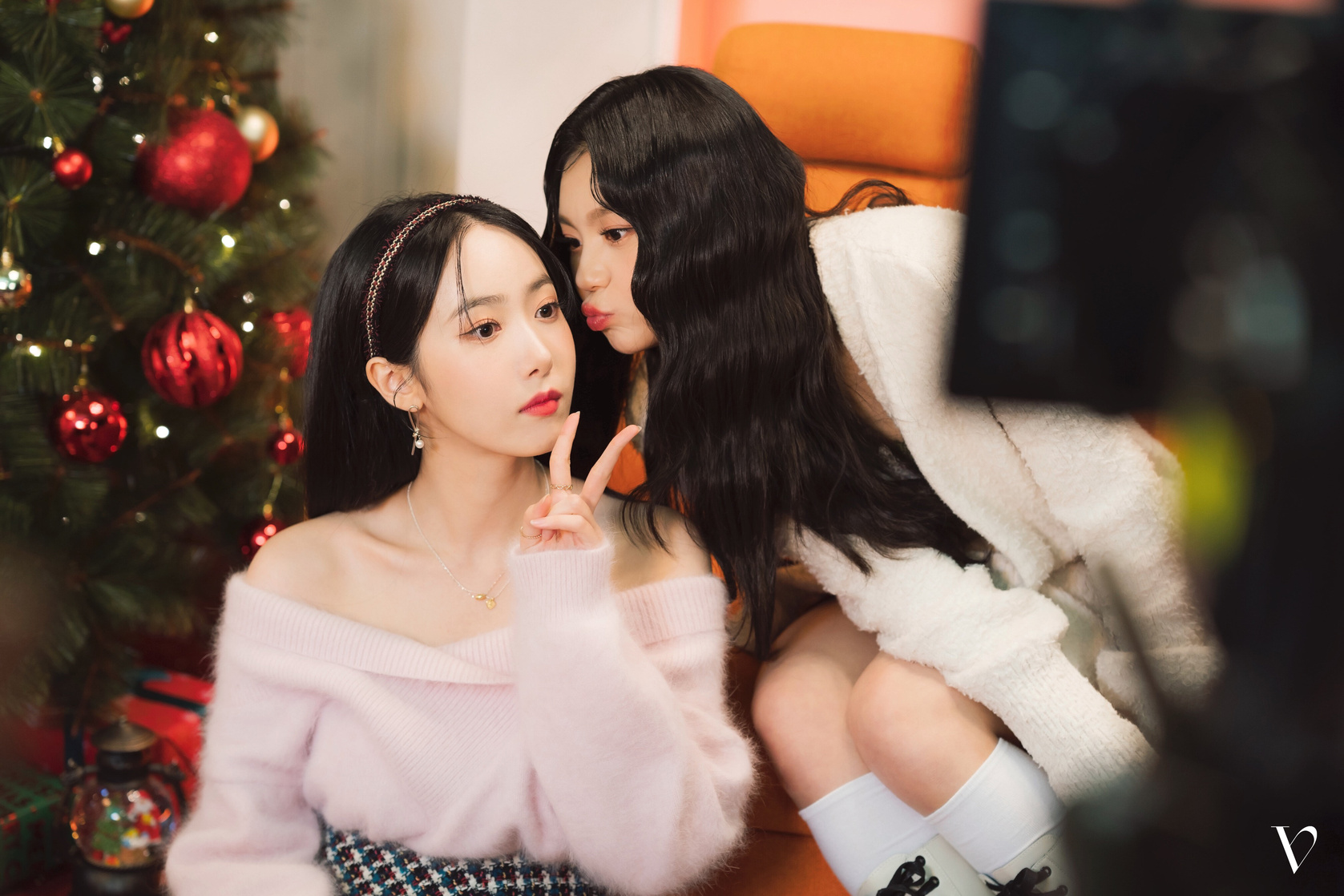 SinB
