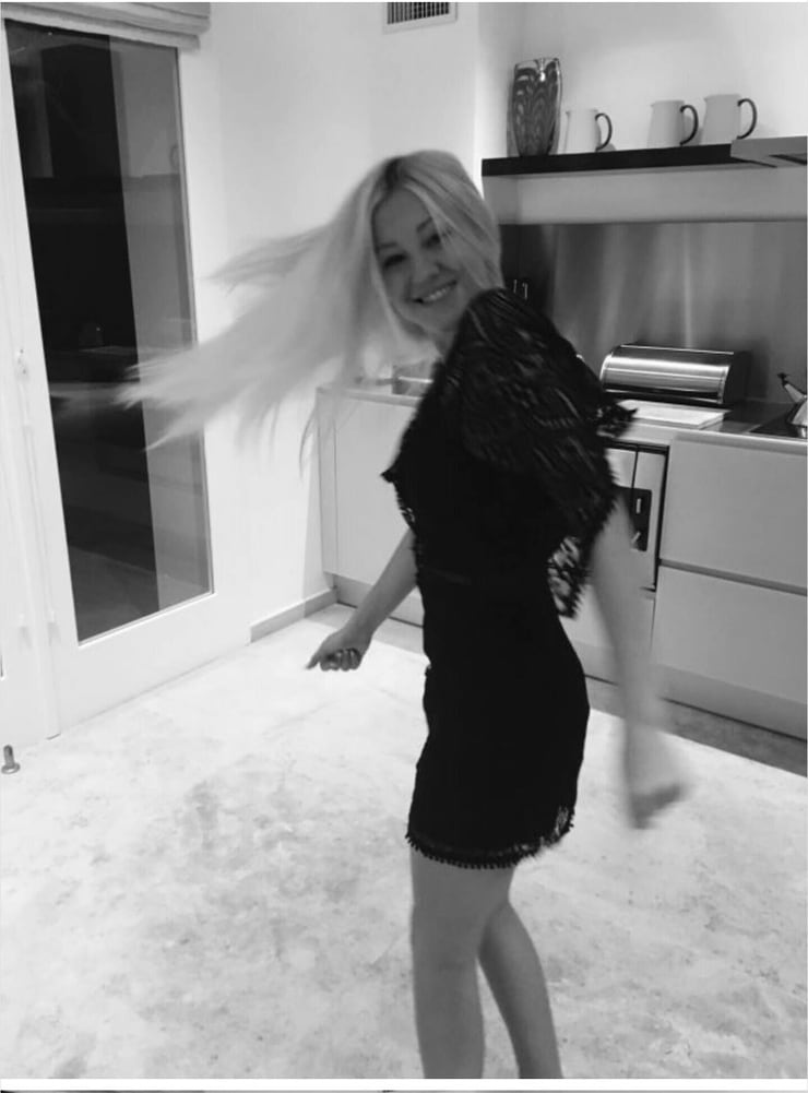 Ava Sambora Picture