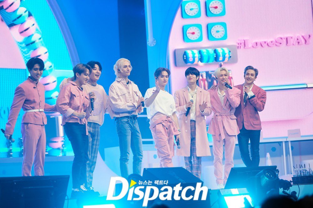 Stray Kids