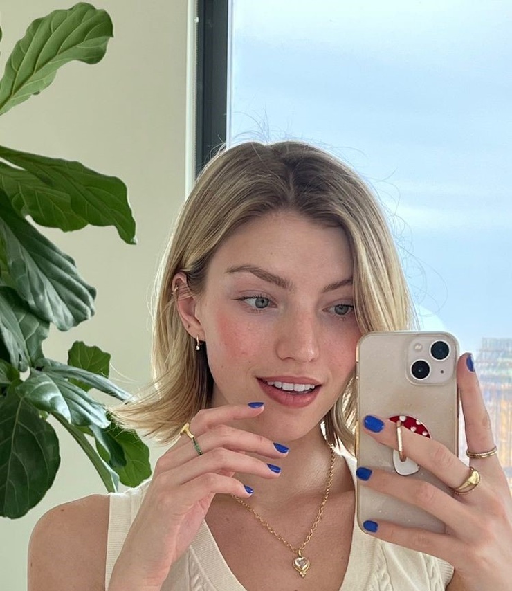 Niamh Adkins picture