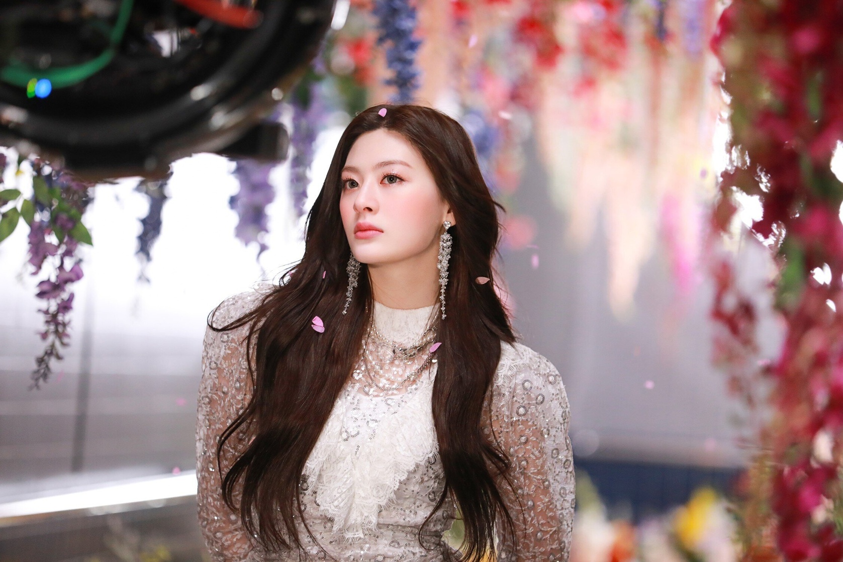 Seeun (STAYC)