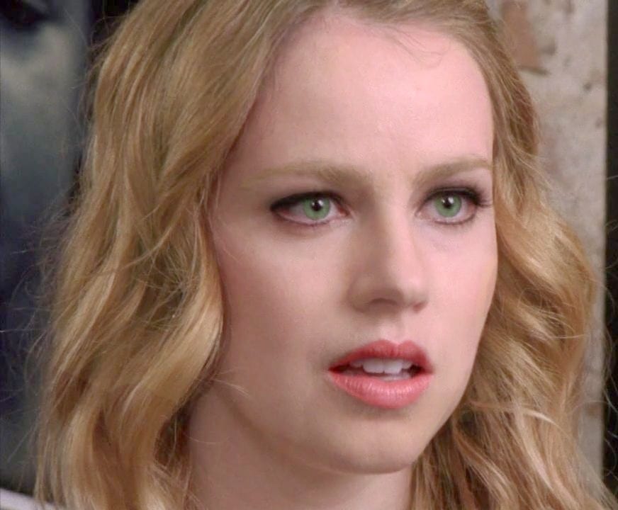 Amanda Schull