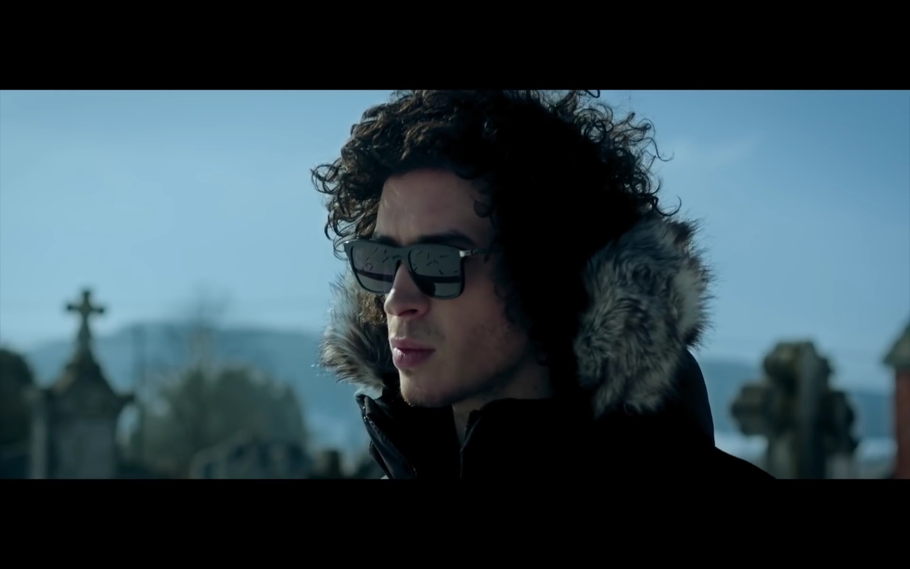 Julian Perretta: On the Line