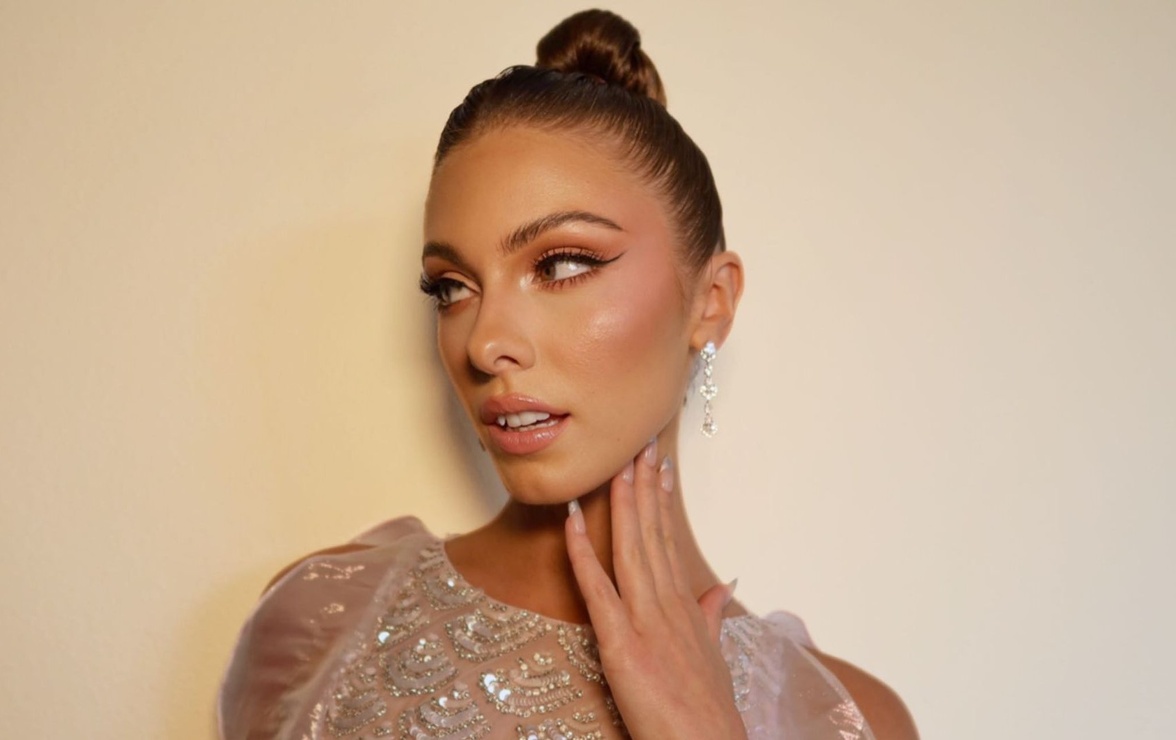 Picture of Carmella Rose