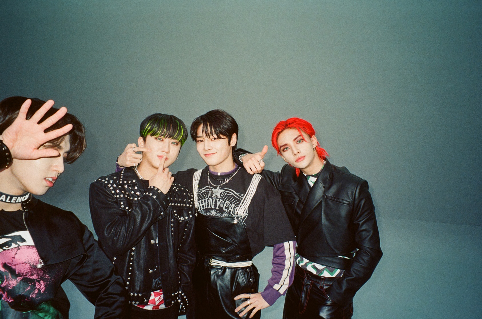 Stray Kids