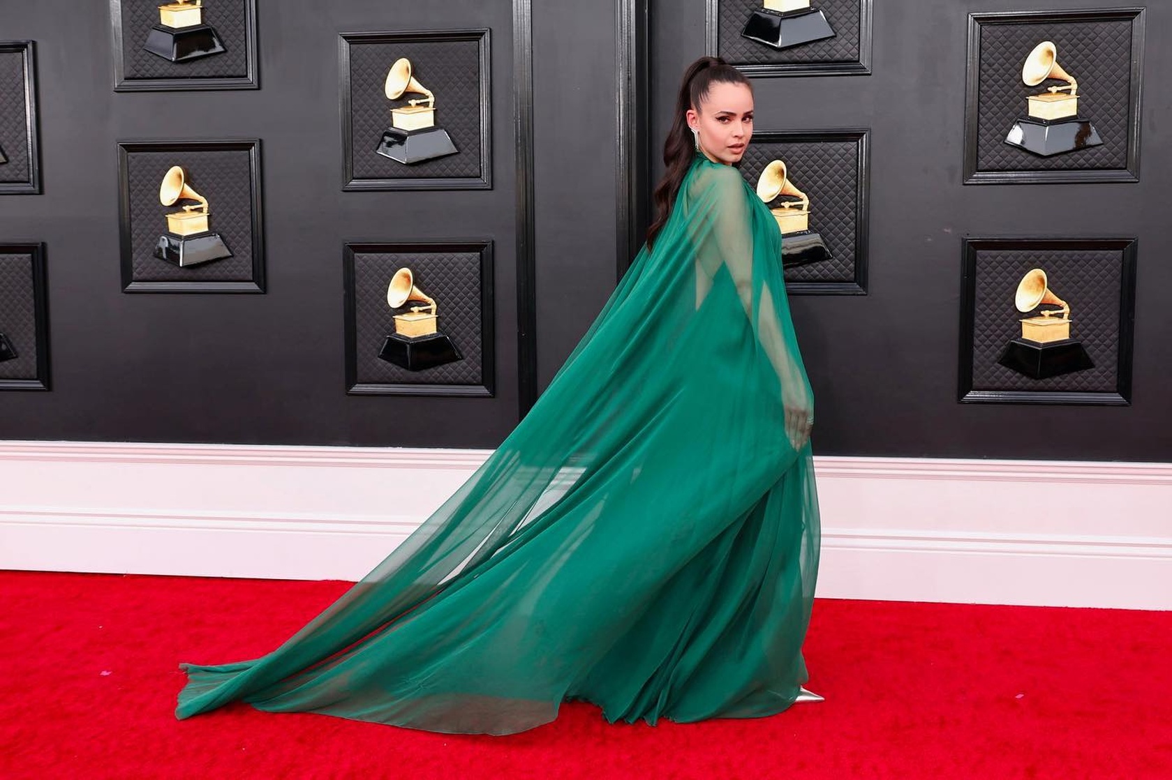 Sofia Carson