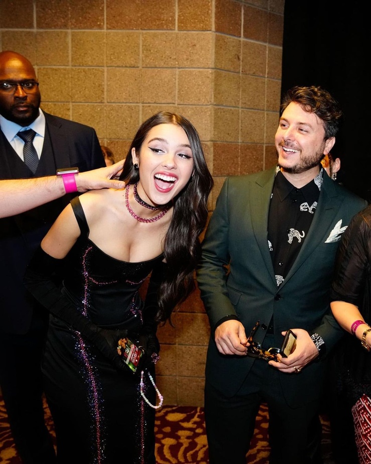 Is Olivia Rodrigo Officially Engaged? See Her Breathtaking Ring! - xqgm48o