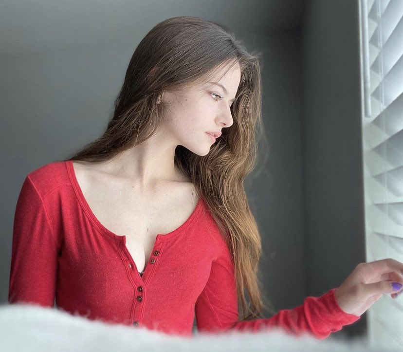 Mackenzie Foy Mackenzie Foy