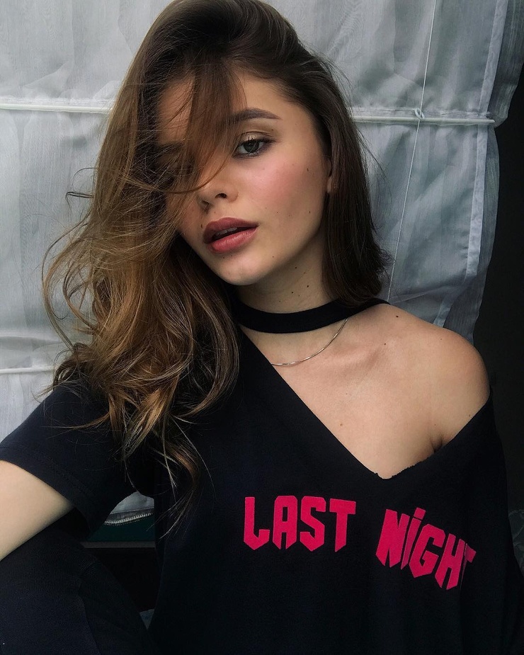 Dasha Komarova image