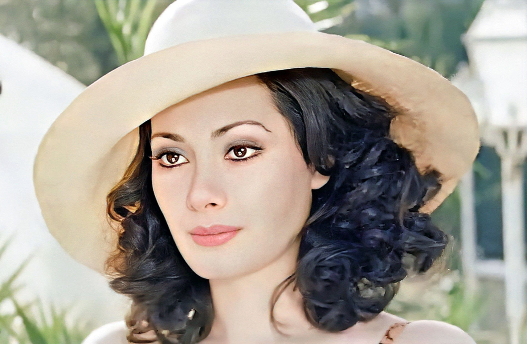 Edwige Fenech Edwige Fenech