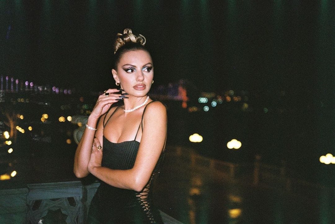 Alexandra Stan