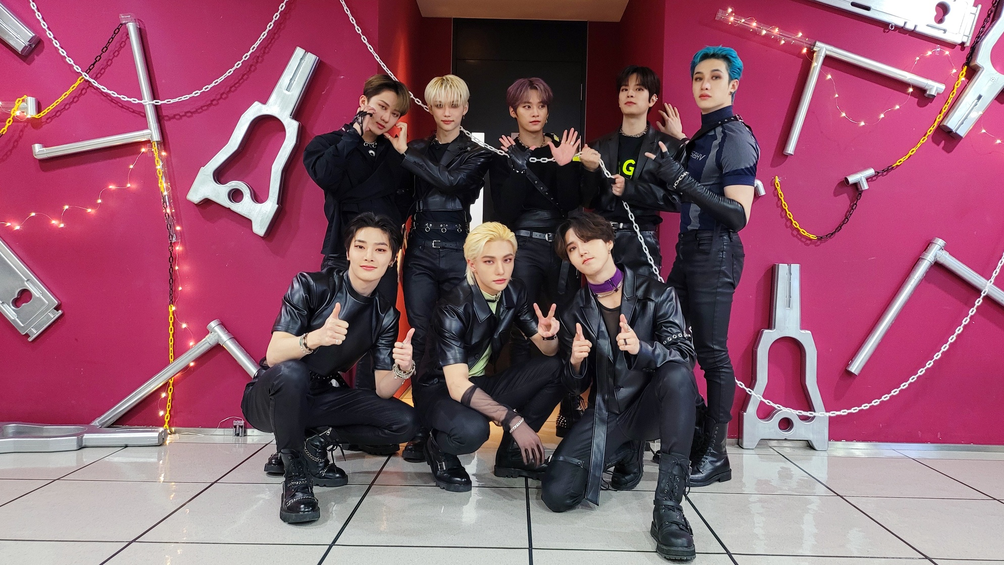 Stray Kids