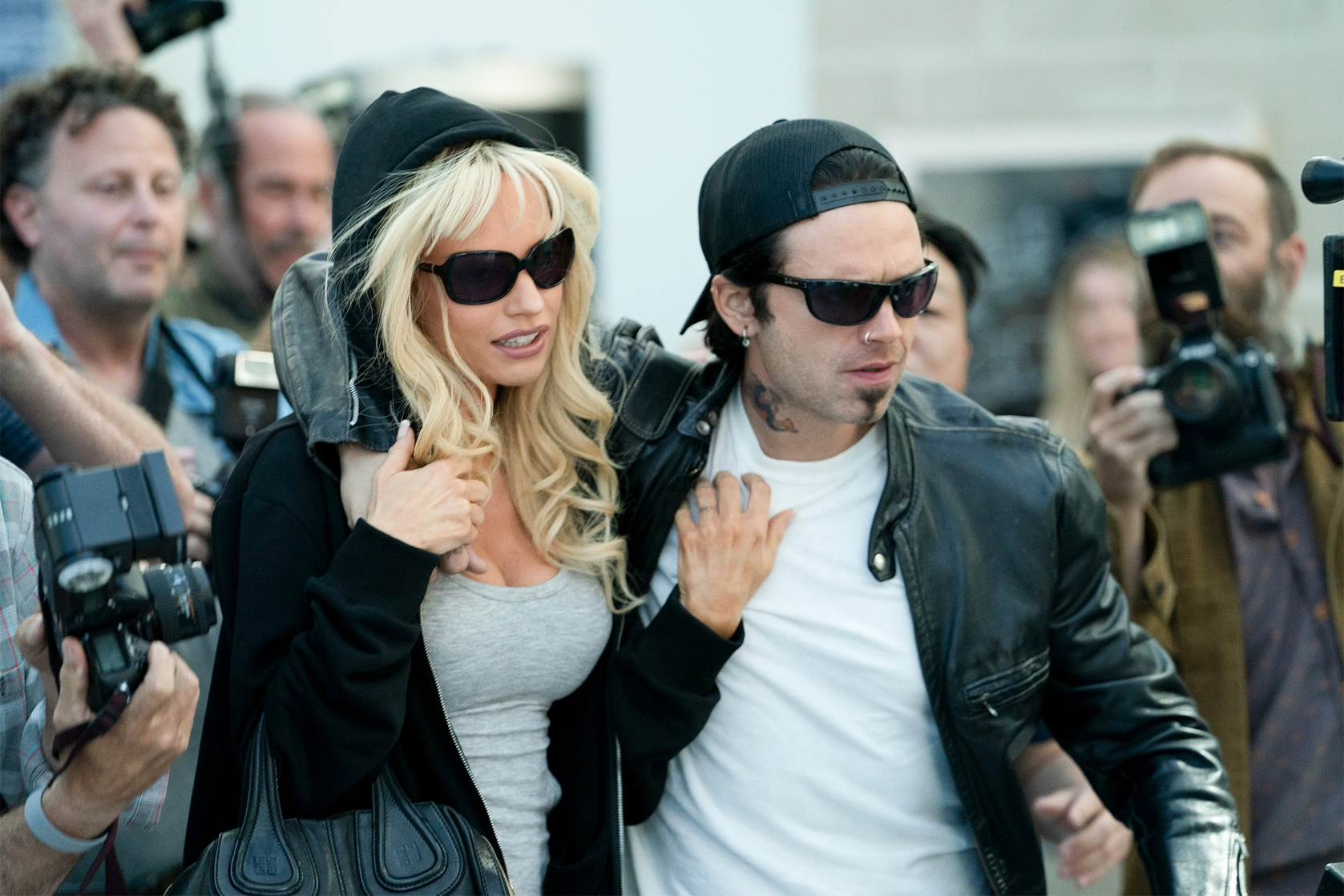 Pam & Tommy Pam & Tommy