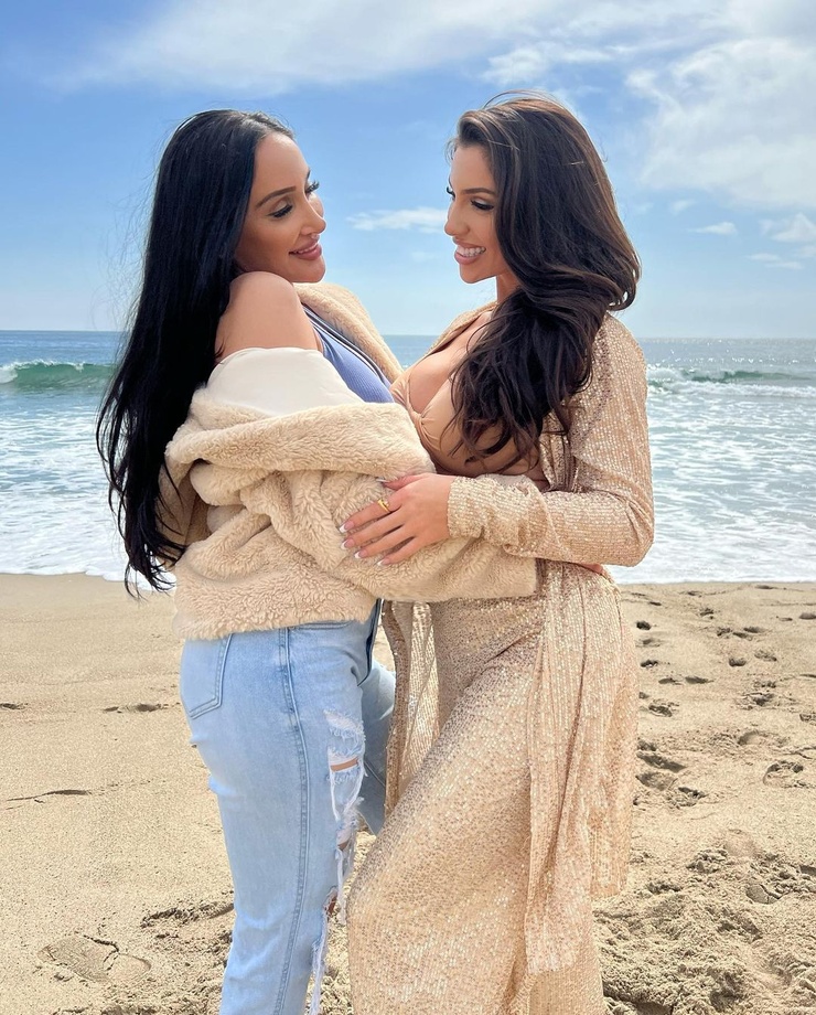 Picture of Lauren Blake