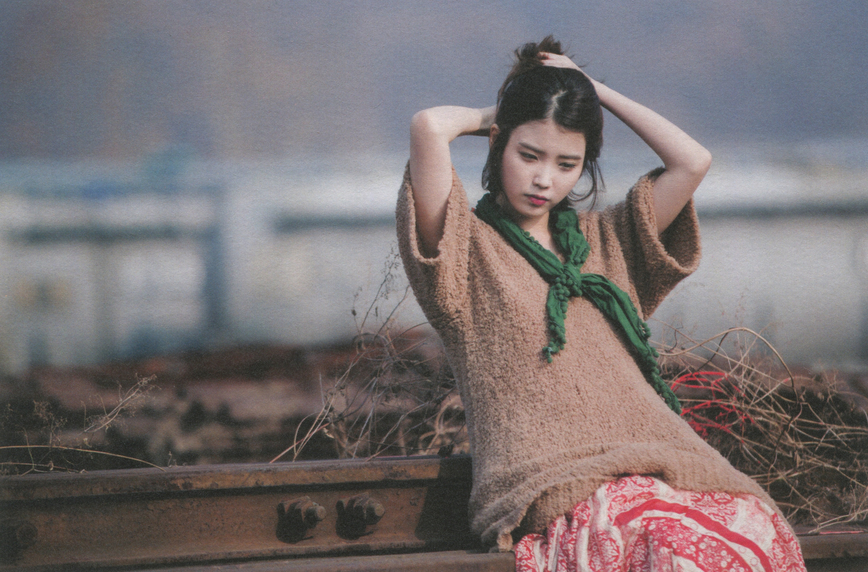 IU