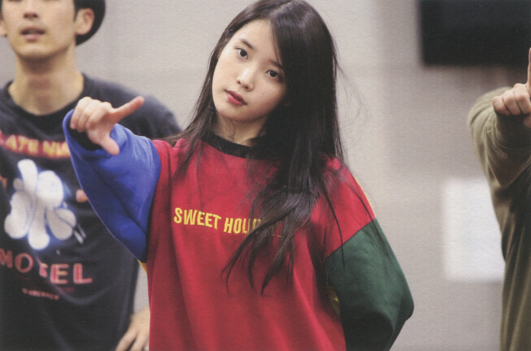 IU