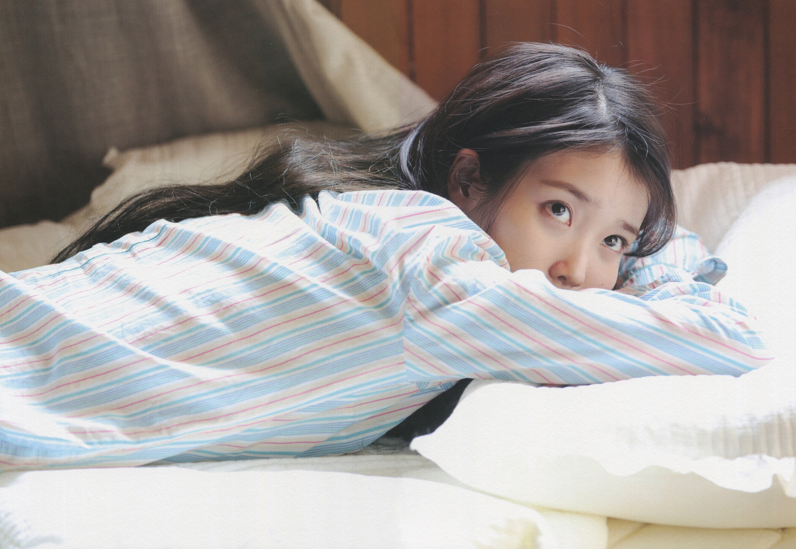 IU