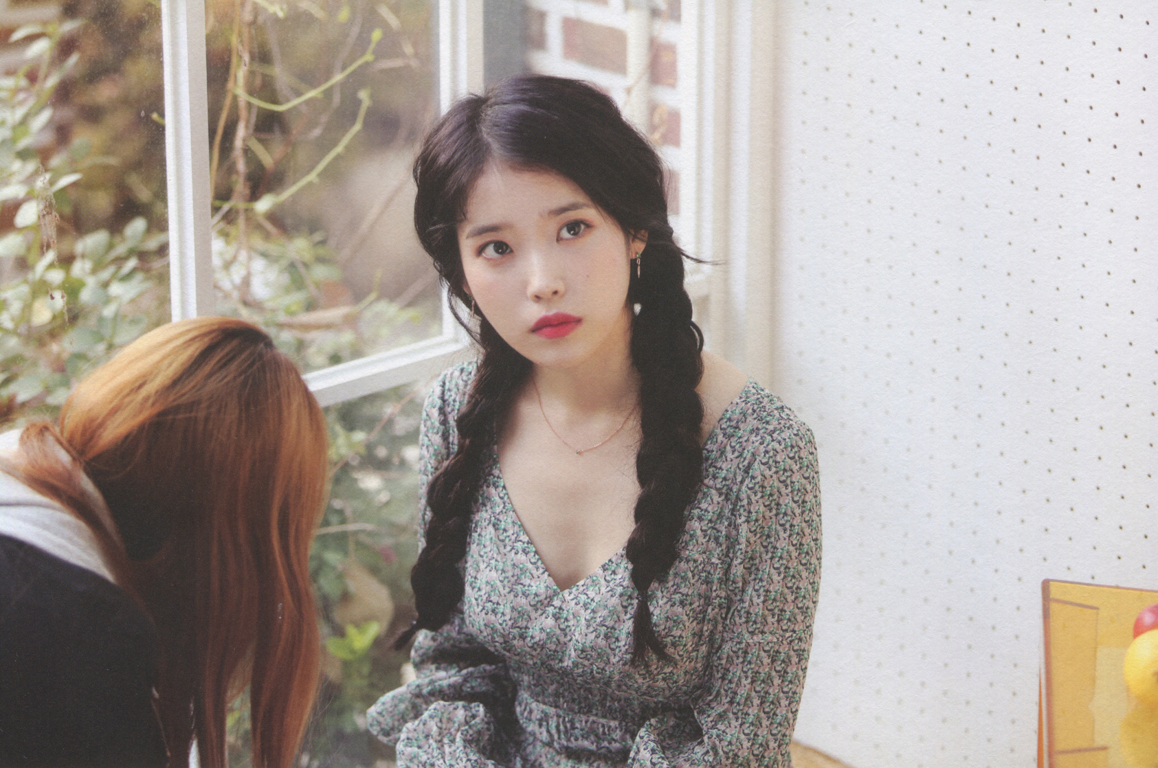 IU