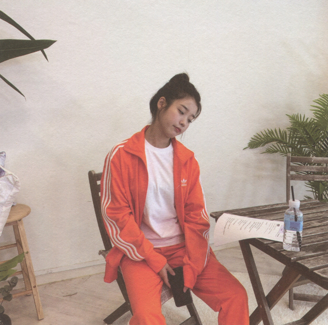 IU