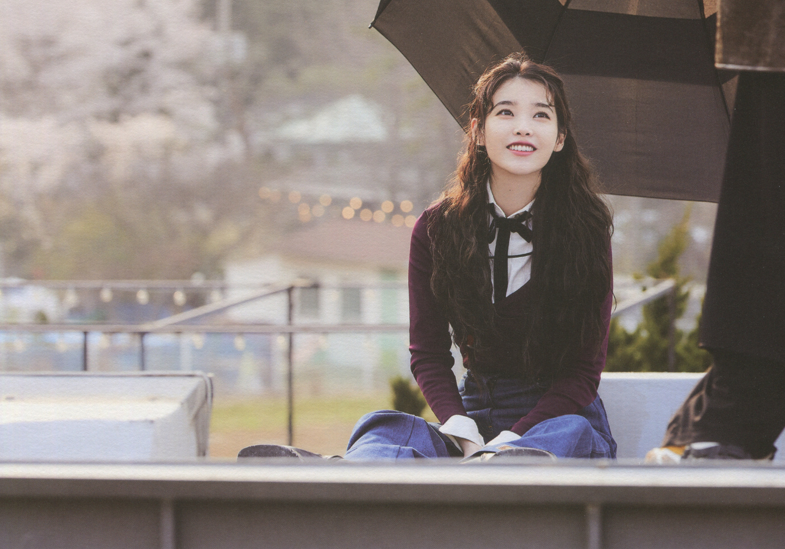 IU