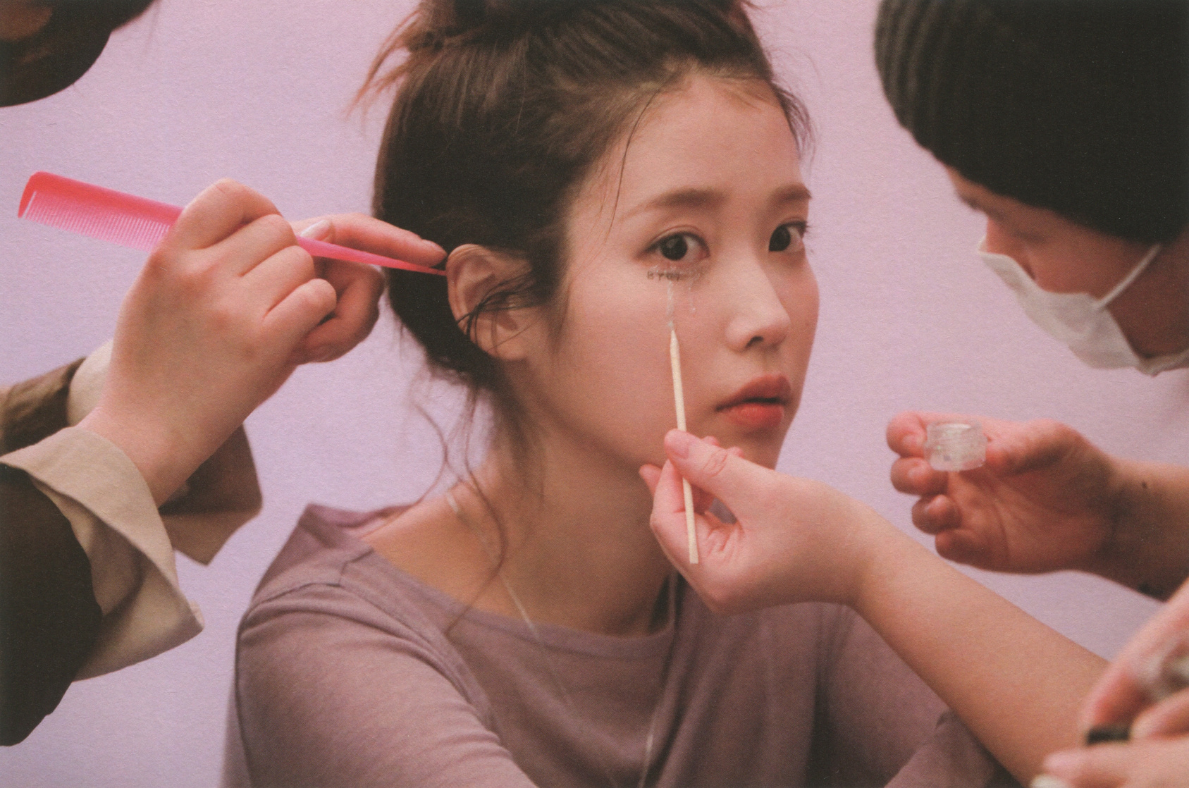 IU