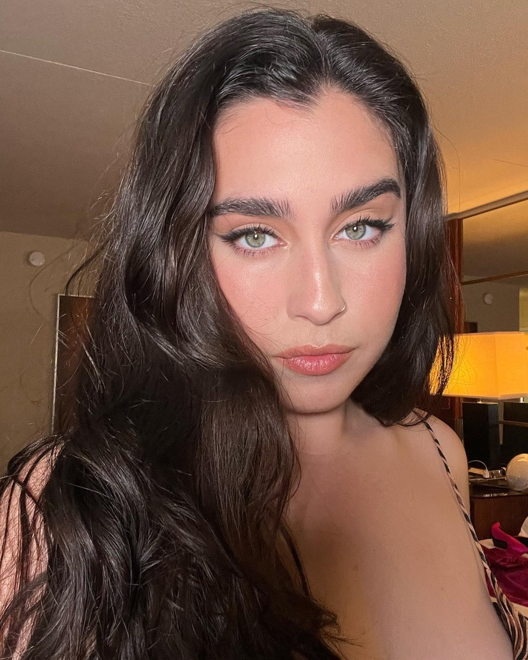 Lauren Jauregui picture