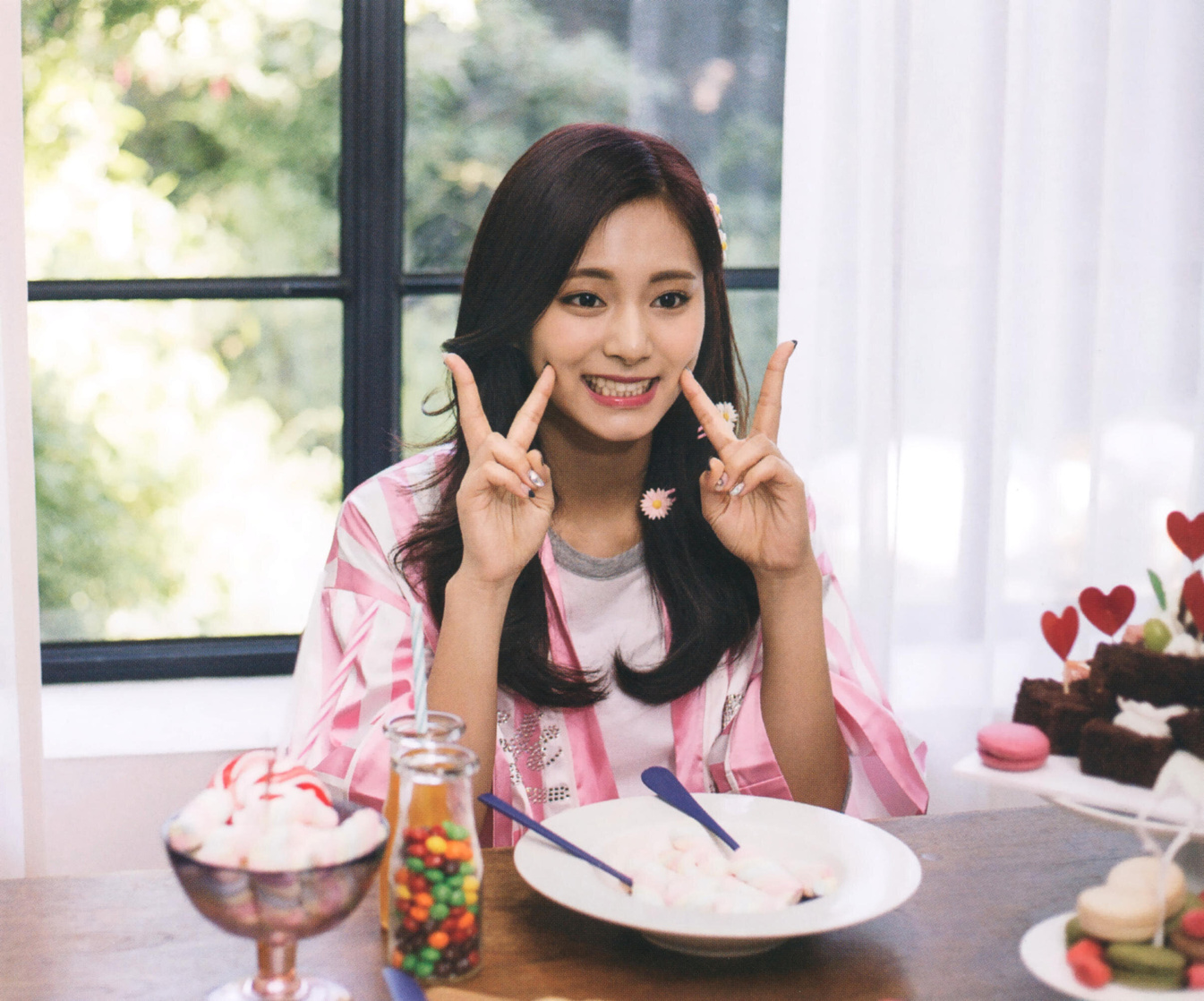 Chou Tzu-yu (Tzuyu)
