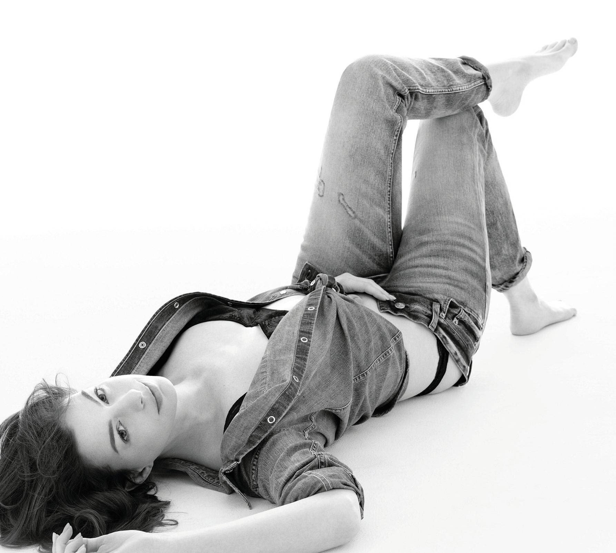 Anne Hathaway Anne Hathaway