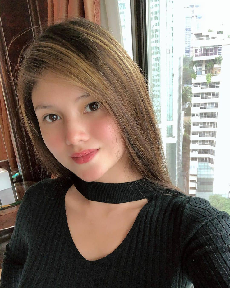 Ana Jalandoni picture