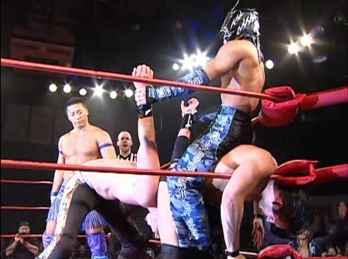 Chuck Taylor & Johnny Gargano vs. CIMA & Dragon Kid (2011/01/29)