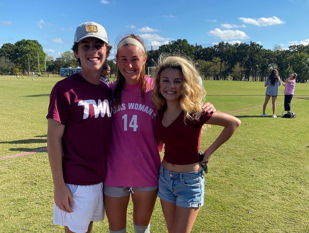 Mallory James Mahoney Mallory James Mahoney
