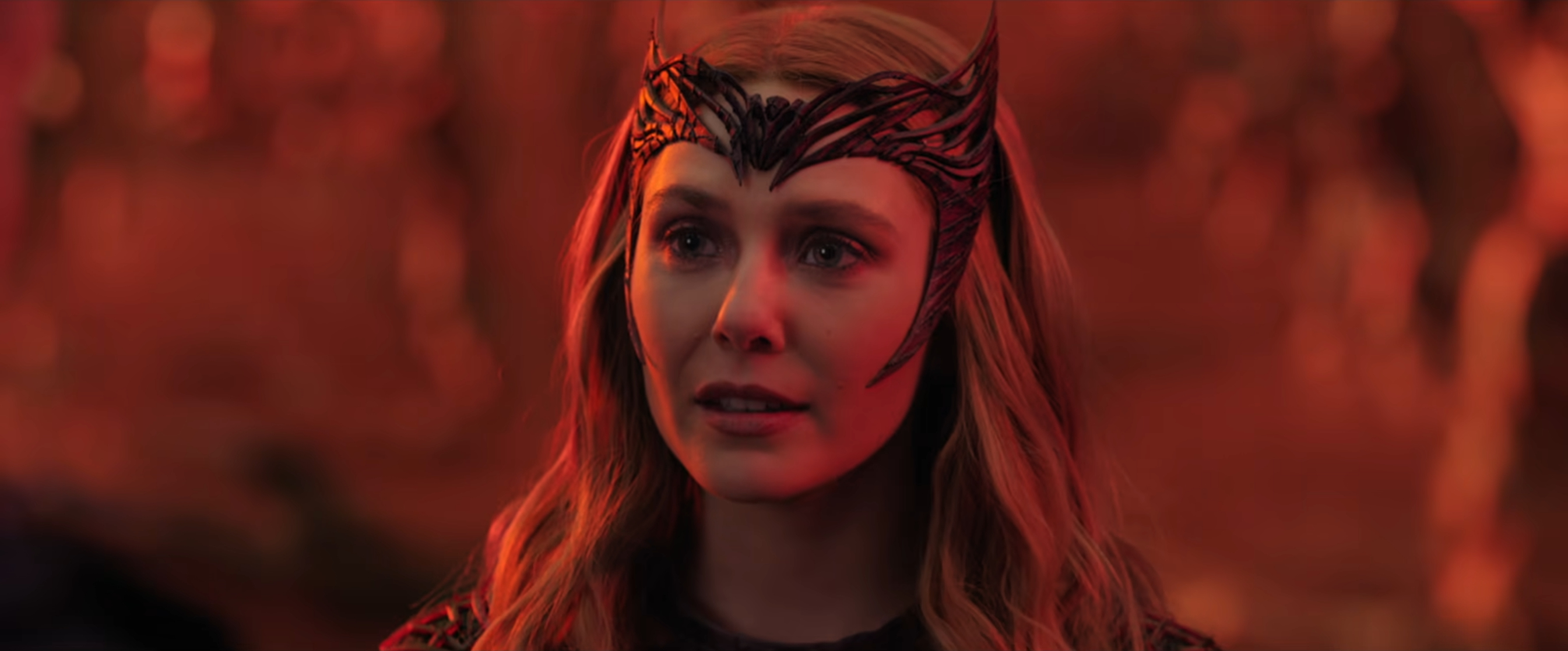 Wanda Maximoff / Scarlet Witch (Elizabeth Olsen)