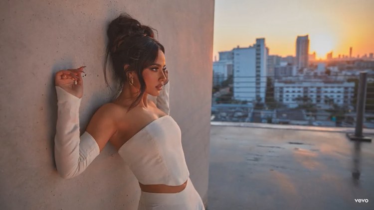 Becky G.