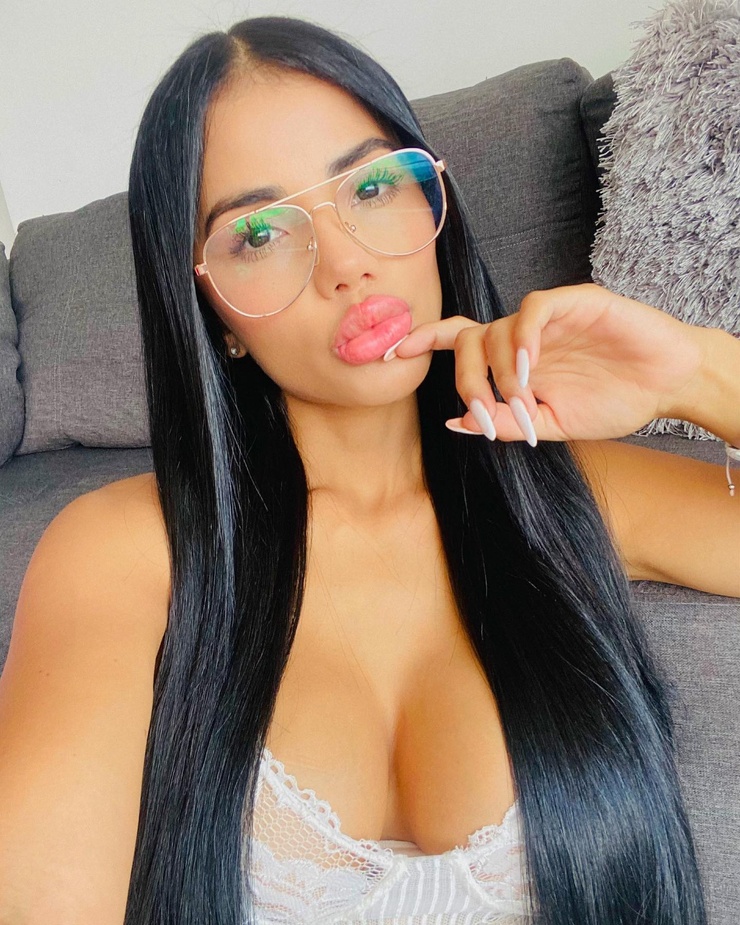 Karina Garcia. image