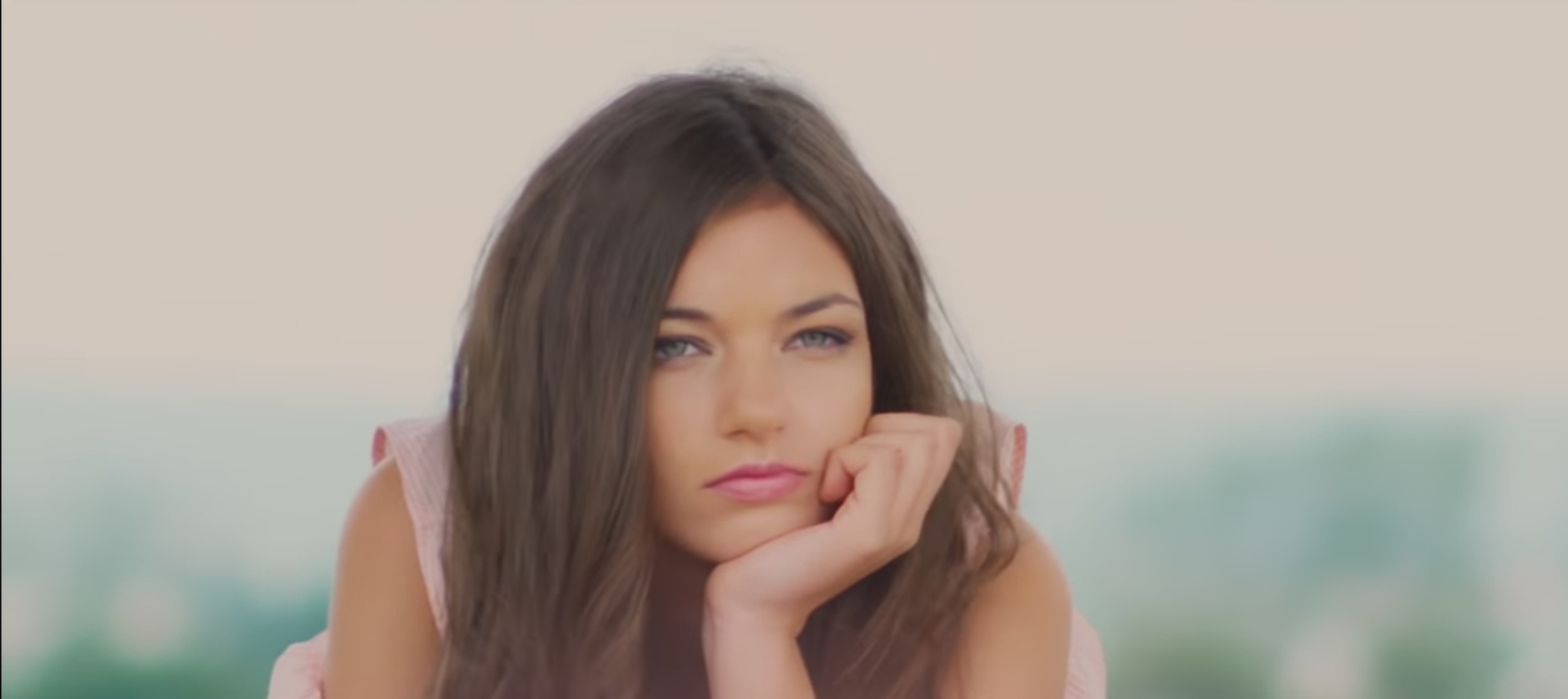 Nelly Rehorová: Zít jen svou láskou Nelly Rehorová: Zít jen svou láskou