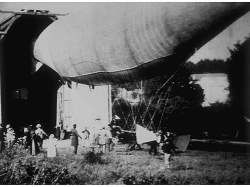 Expérience du ballon dirigeable de M. Santos-Dumont: I. Sortie du ballon
