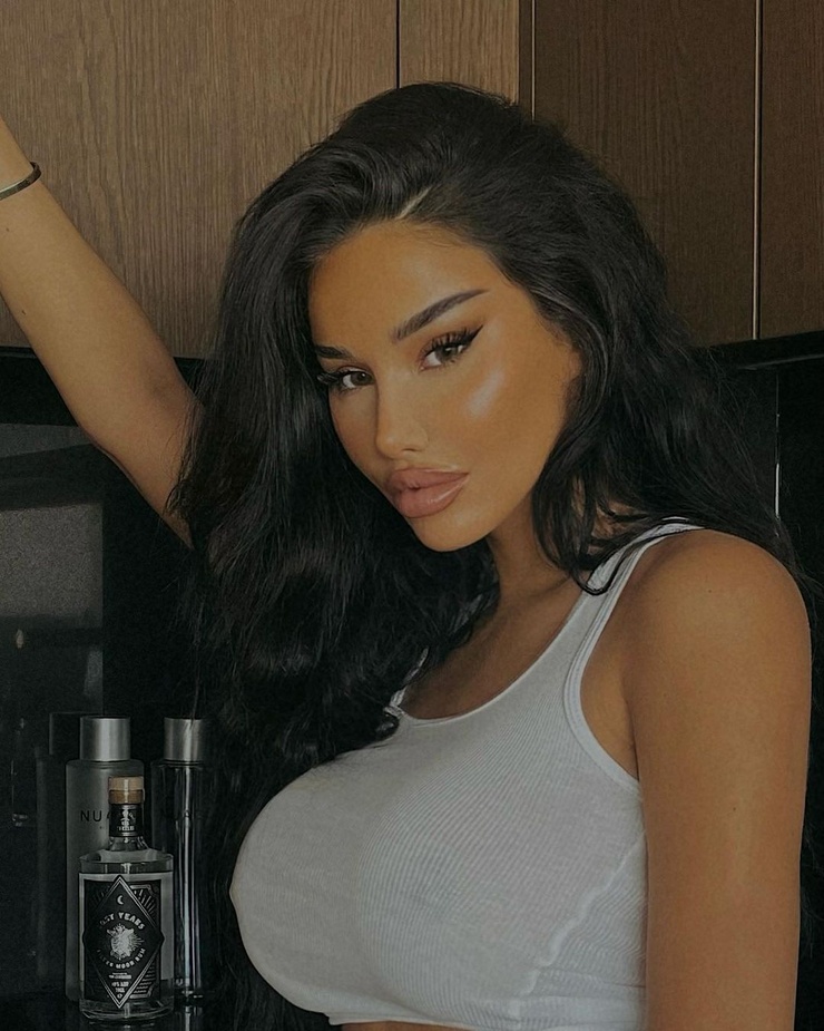 Picture of Adèle Grisoni