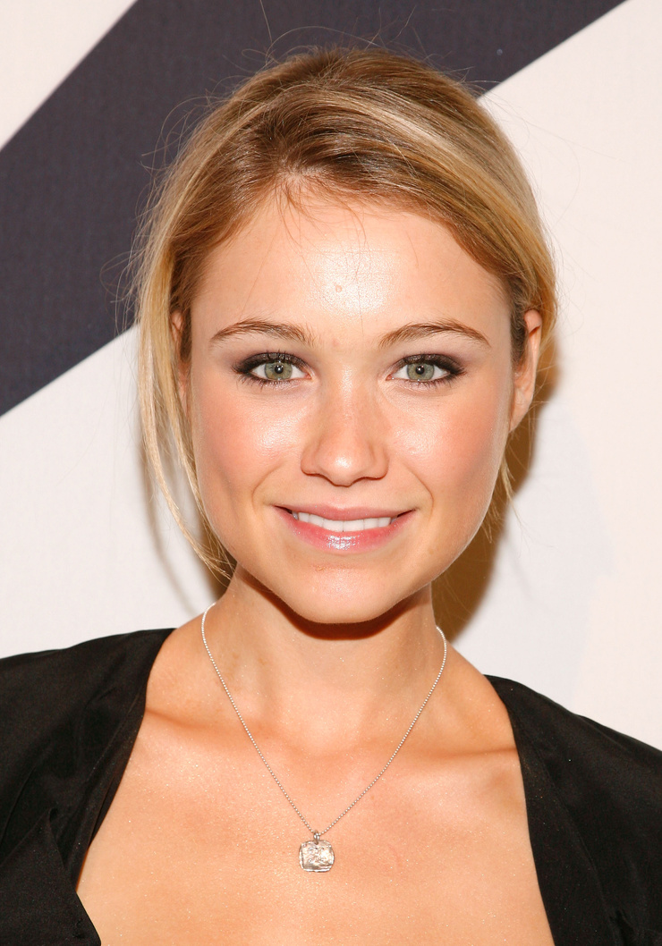 Picture of Katrina Bowden