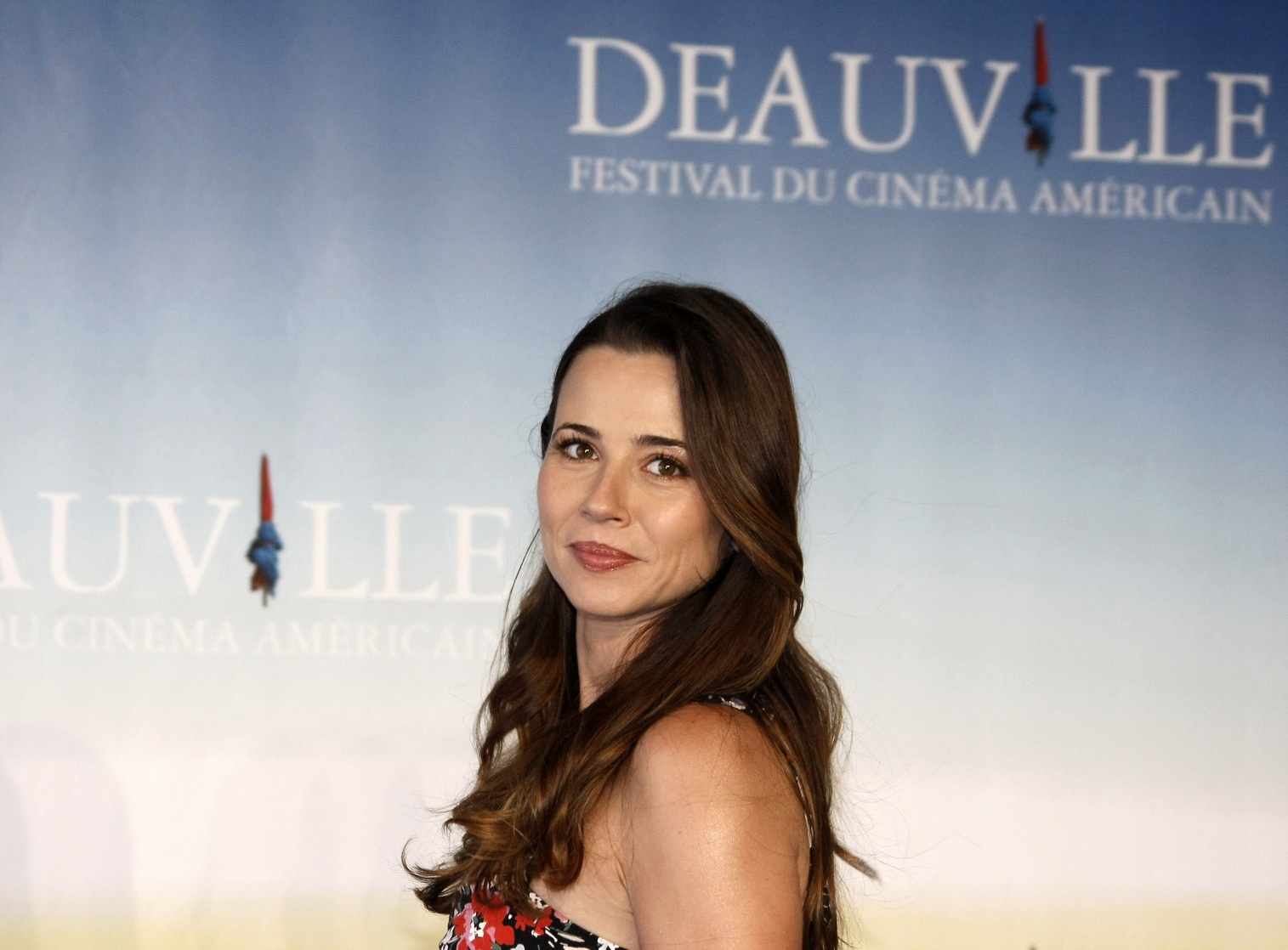 Linda Cardellini
