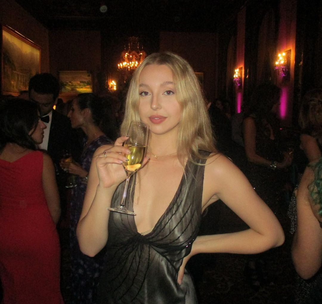 Lily Rosenthal