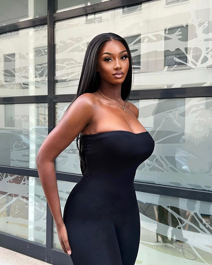 Picture of Elinda San.